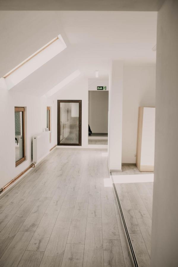 Paulaapartment&Rooms オラデア エクステリア 写真