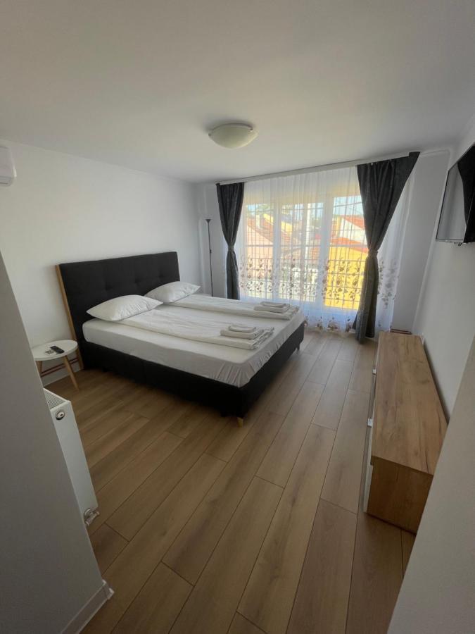 Paulaapartment&Rooms オラデア エクステリア 写真